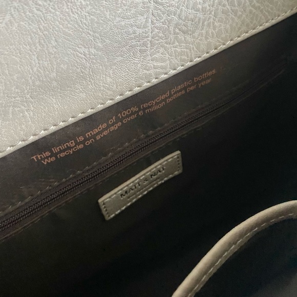 Matt & Nat square backpack - Vegan - Beige - Picture 8 of 11